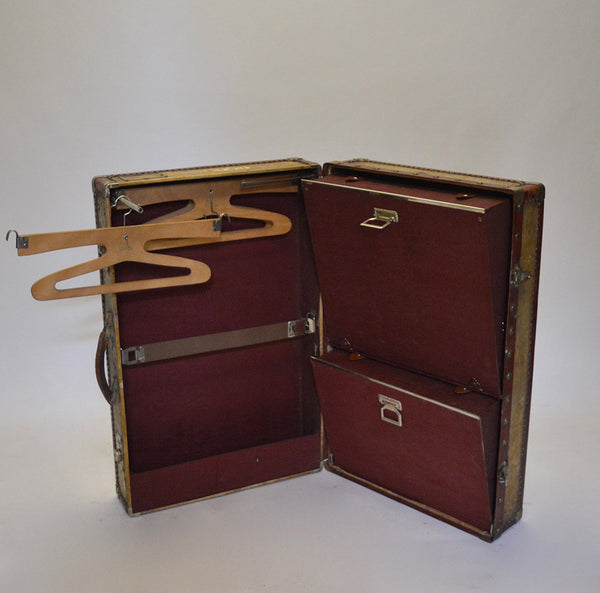 1920s Innovation Compact Wardrobe Trunk