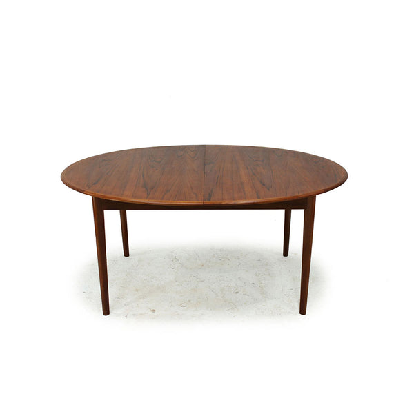 Extendable Oval Teak Dining Table